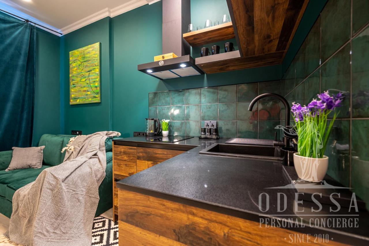 City Center New House Odessa Extérieur photo