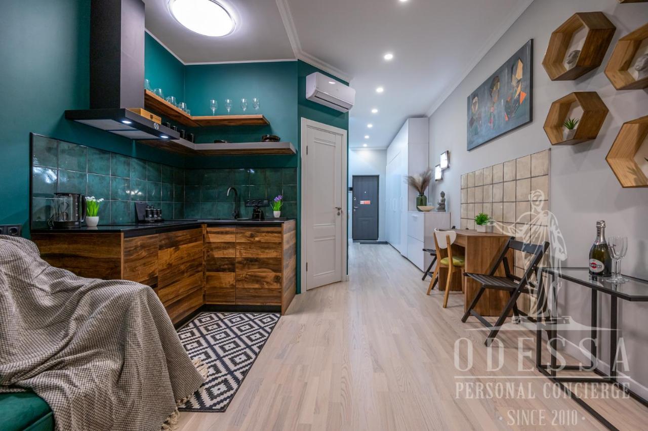 City Center New House Odessa Extérieur photo